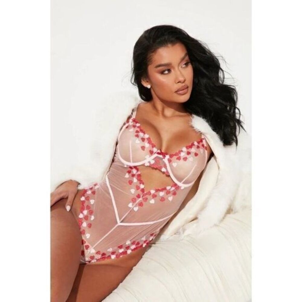 All My Heart Cutout Teddy - Pink‎ Size Large RefFNB